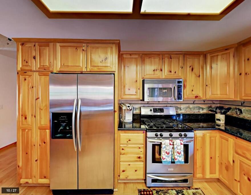 Teakwood - 3-Br Spa, Fire Pit, Quiet, Ac, Centrally Located Villa Big Bear Lake Eksteriør bilde