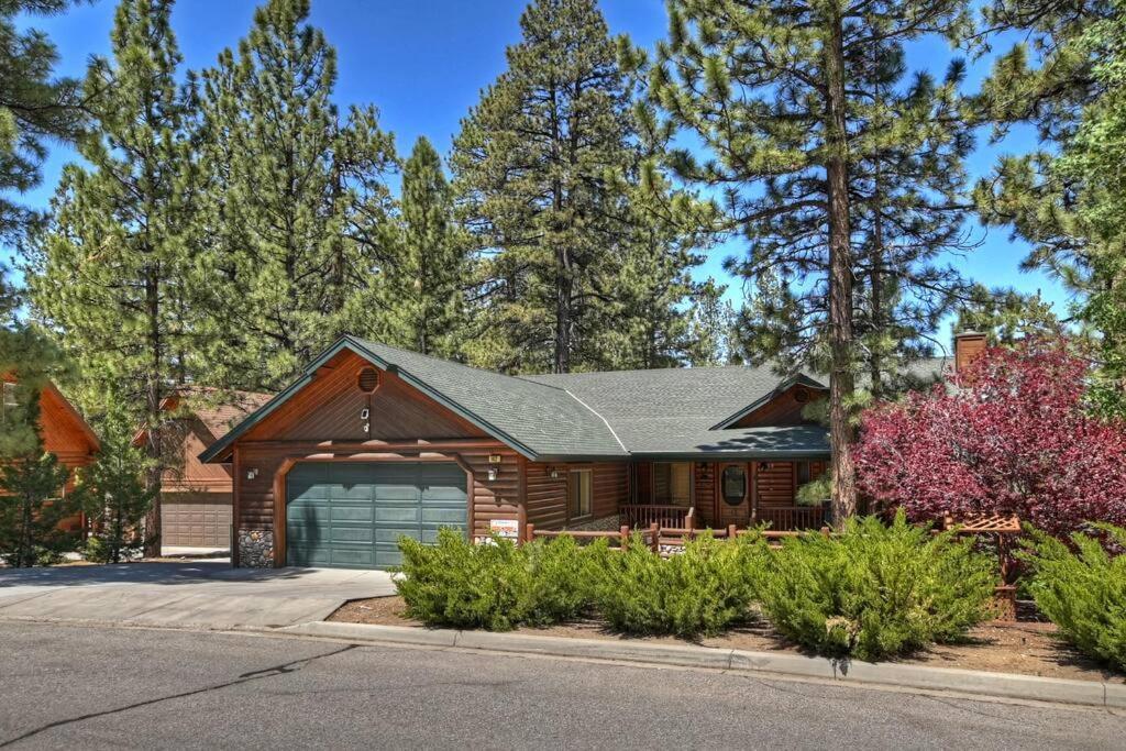 Teakwood - 3-Br Spa, Fire Pit, Quiet, Ac, Centrally Located Villa Big Bear Lake Eksteriør bilde
