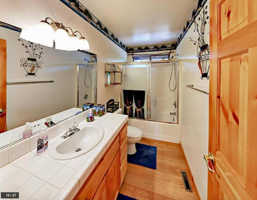 Teakwood - 3-Br Spa, Fire Pit, Quiet, Ac, Centrally Located Villa Big Bear Lake Eksteriør bilde