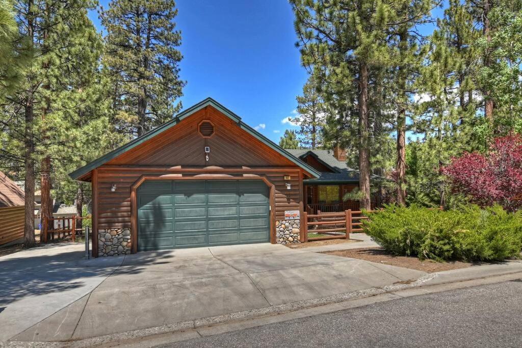 Teakwood - 3-Br Spa, Fire Pit, Quiet, Ac, Centrally Located Villa Big Bear Lake Eksteriør bilde